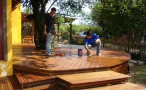 Deck de madeiras MacanhÃ£o